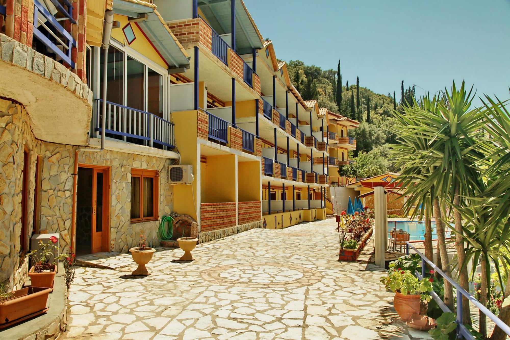Politia Hotel Áyios Nikítas Exterior foto